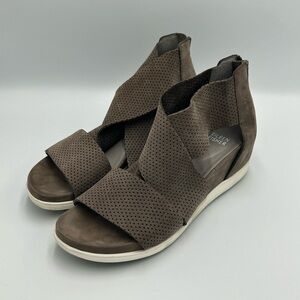 Eileen Fisher Voice Wedge Sandals Grey Nubuck Leather Size 8 Shoes